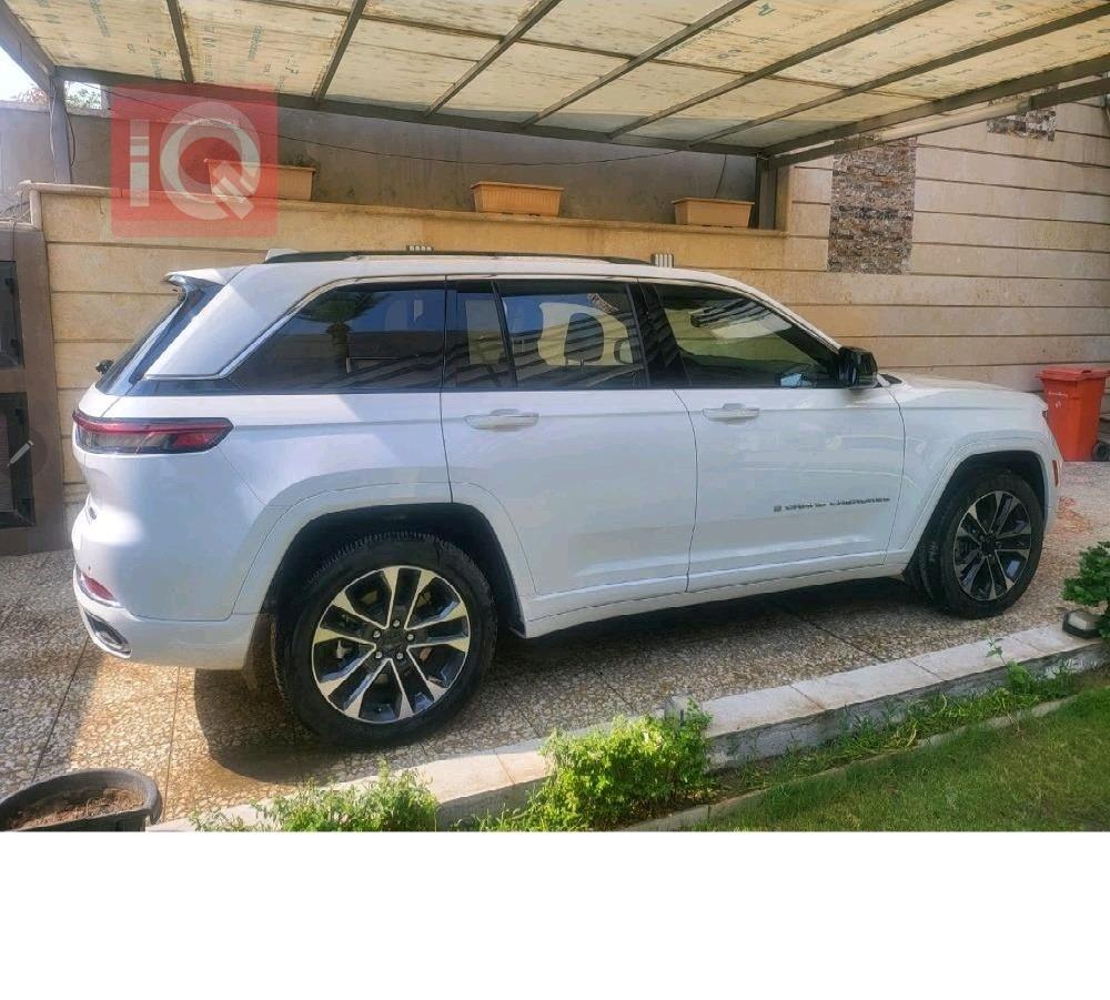 جيب جراند شيروكي